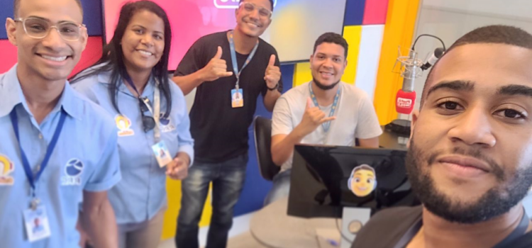Princesa FM realiza visita técnica em emissora da capital