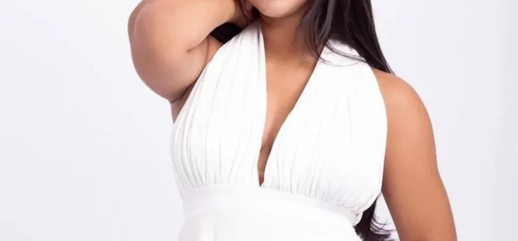 Ary Mirelle exibe primeira foto da barriga grávida e João Gomes elogia