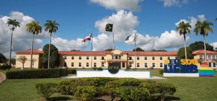 UFRB anuncia concurso público com 72 vagas de professores; saiba como se inscrever