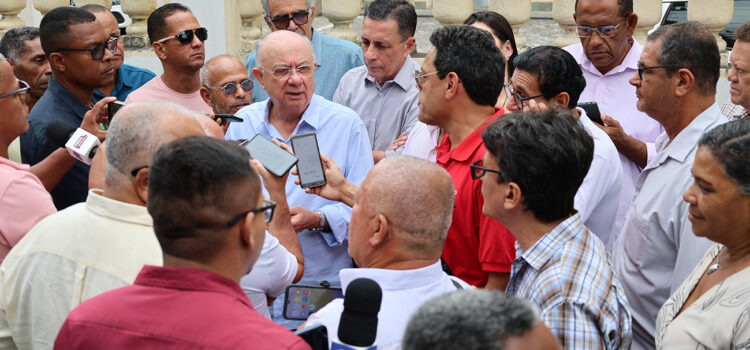 Prefeitura de Feira reforça transporte coletivo para região da Artêmia Pires com mais cinco ônibus