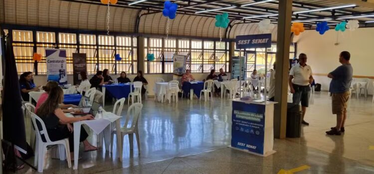 Evento oferece 600 vagas de emprego em Feira de Santana; saiba como participar