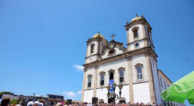 Lavagem do Bonfim: Fé e política se misturam na Colina Sagrada sob os olhares de 2026