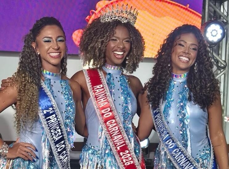 Estudante de Camaçari é eleita Rainha do Carnaval de Salvador 2026