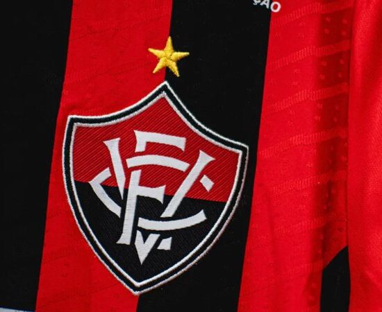 É do Leão! Vitória anuncia reforço vindo do Flamengo