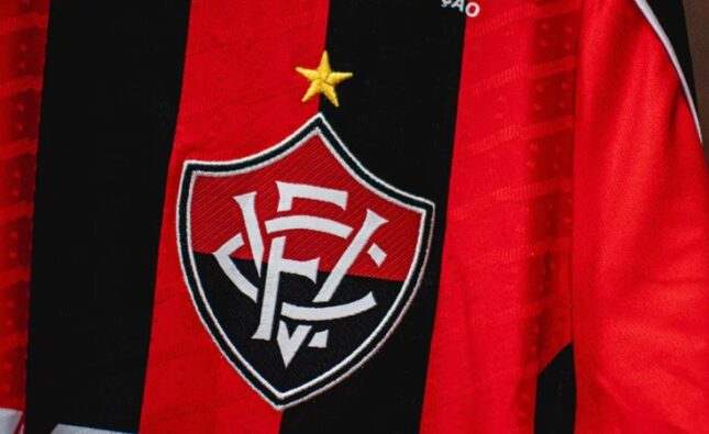 É do Leão! Vitória anuncia reforço vindo do Flamengo