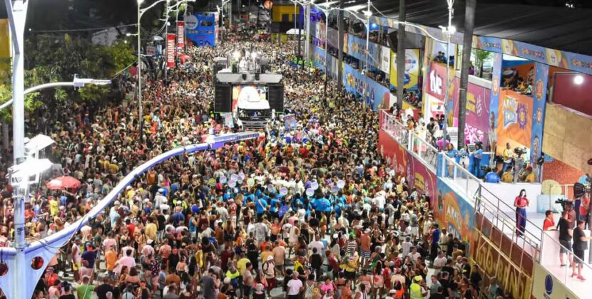 Confira a programação e ordem dos trios nos principais circuitos nesta sexta-feira de carnaval em Salvador