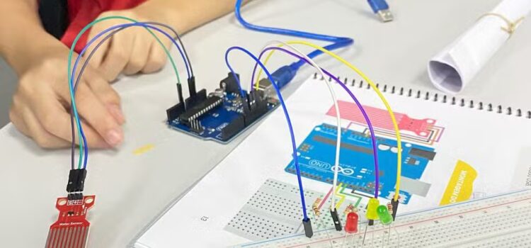 Curso gratuito de robótica para jovens está com inscrições abertas no subúrbio de Salvador