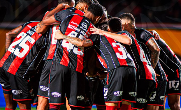 Vitória faz golaço, derruba favorito Flamengo e avança na Copa do Brasil