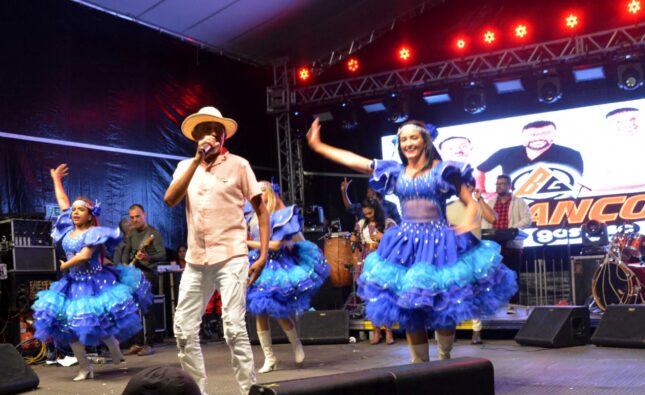 Tiquaruçu encerra festejos juninos com nostalgia